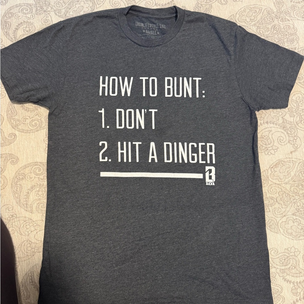 Men's baseball lifestyle 101  'How to Bunt' Graphic Tee